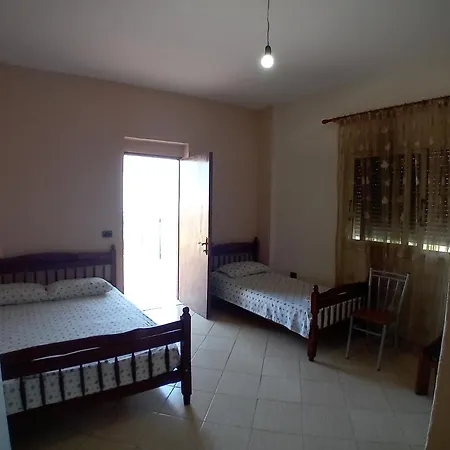 Fotula's House 7 בית נופש
